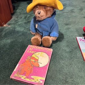 Vintage 1966  First Cadmus Edition Paddington At Large Book By Michael Bond